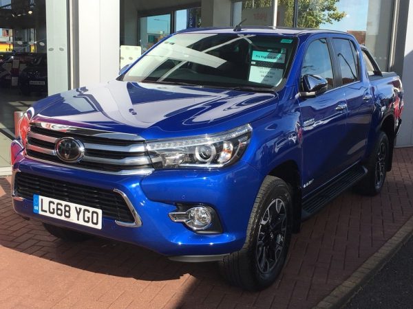 Buy Used 2018 Toyota Hilux 2.4 D-4D Invincible X Double Cab Pickup in Kenya